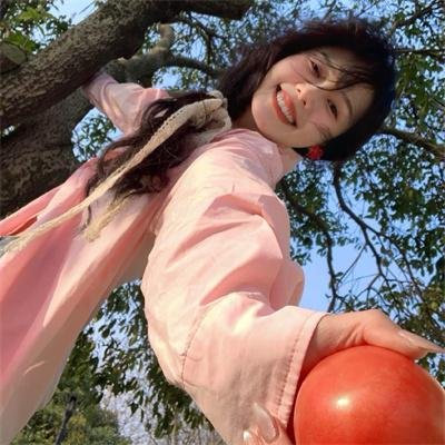 吴大观海报